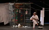 کارگردان نمایش«خانه‌های اجاره‌ای»: قوم افغان هم می‌تواند سازنده، فرهیخته و اهل مراوده باشند/ نمایش «خانه‌های اجاره‌ای» حاصل زیست و معاشرت من با قوم افغان است