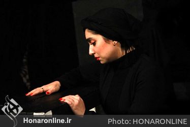 نمایش اسپانیایی (از تپش افتاده) در تماشاخانه جمشید مشایخی