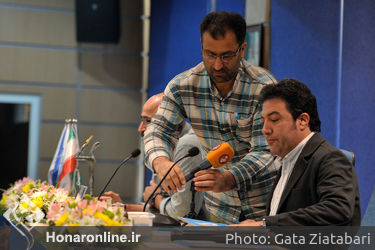 نشست خبری سی و هفتمین جشنواره‌ی بین المللی تئاتر فجر