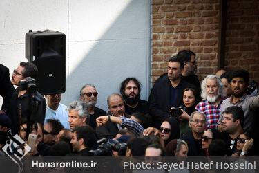 تشییع پیکر ناصر ملک مطیعی در خانه سینما