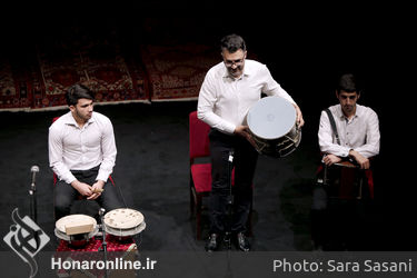 دومین روز چهارمین فستیوال موسیقی نواحی آینه دار