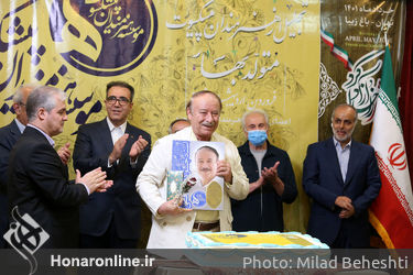 تجلیل و جشن تولد هنرمندان پیشکسوت متولد اردیبهشت و خرداد ماه