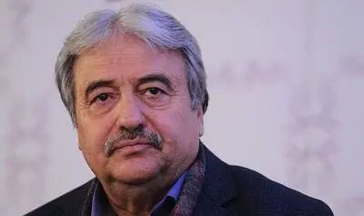 عبدالله علیخانی: با افزایش قیمت، سینما از سبد خانوار حذف می‌شود