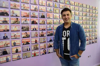 علیرضا طلیسچی به برج میلاد می‌رود