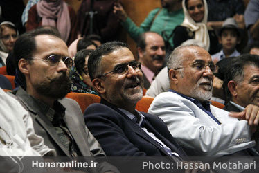 نمایشگاه آثار محمد حیدری و رونمایی از کتاب های "شرح آرزومندی" و "از نیستان 2" در فرهنگسرای نیاوران