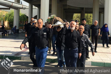 مراسم تشییع پیکر مهدی آرین‌نژاد دوبلور پیشکسوت 