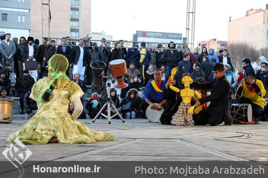 نمایش های خیابانی روز دهم جشنواره تئاتر فجر