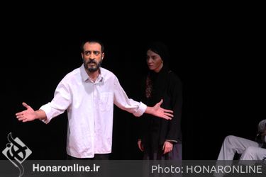 نمایش " مرگ یزدگرد " در خانه نمایش مهرگان