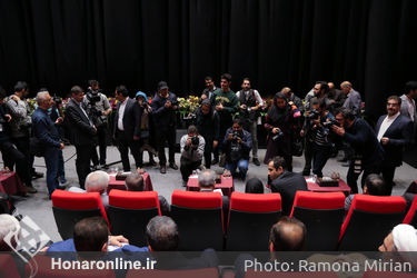 نشست شهردار تهران با اهالی فرهنگ و هنر