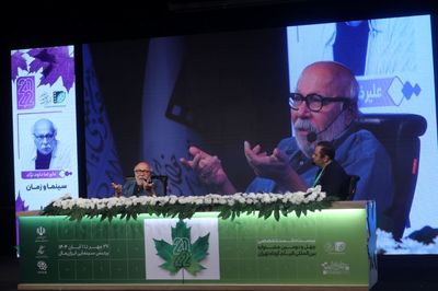 زمان محور اصلی در سینما است/ زمان در فیلم به درک نویسنده از زمان ارتباط دارد
