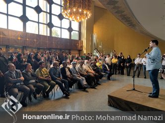 تجمع همدلانه هنرمندان برای حمایت از پاکسازی تئاتر شهر