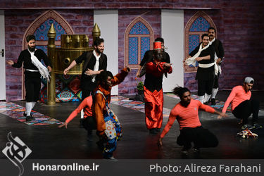 چهاردهمین جشن بازیگر خانه تئاتر‎ در سالن اصلی تئاتر شهر