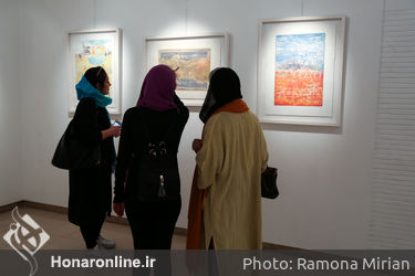 افتتاحیه‌ی نمایشگاه آثار شهاب طایفه مهاجر در گالری آتبین