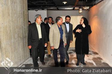 بازدید معاون امور هنری از روند بهسازی موزه هنرهای معاصر تهران