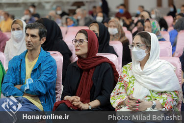 افتتاحیه فیلم سینمایی شب طلایی در آسایشگاه کهریزک