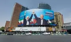 دیوارنگاره میدان ولیعصر (عج) میزبان فرمانده آزادگان شد