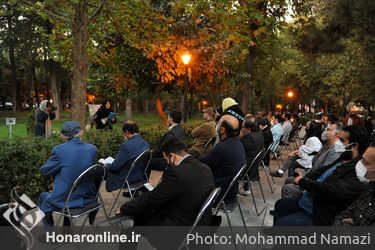 کاشت نهال به یاد استاد زنده‌یاد " سعدی افشار" هنرمند پیشکسوت نمایش‌های سنتی در محوطه پارک شهر
