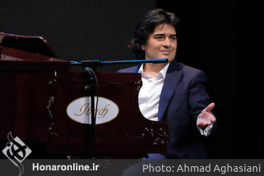 کنسرت مهران مدیری در برج میلاد
