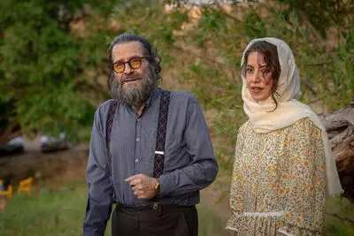 ابوالفضل پورعرب و شهرام قائدی با گریمی متفاوت در «بالماسکه»