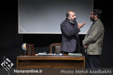 نمایش "باد که می‌نویسد" در مجموعه تئاتر شهر