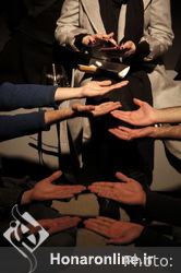 سی پرفورمنس، سی هنرمند، سی روز / 1