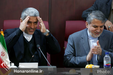 نشست وزرای فرهنگ وارشاد اسلامی و امور اقتصاد ودارایی با اصناف فرهنگ وهنر