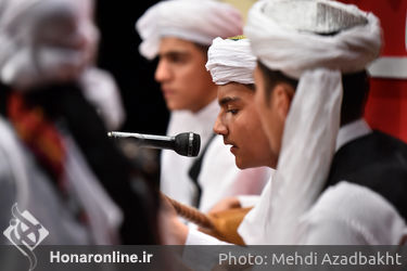 کنسرت گروه سرو خراسان در سی و پنجمین جشنواره موسیقی فجر