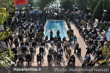 مراسم تشییع پیکر " کامبیز درمبخش " از مقابل خانه هنرمندان