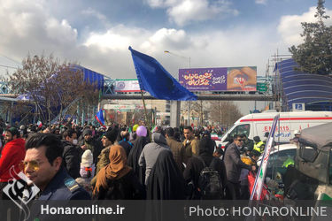 راهپیمایی ۲۲ بهمن ۱۴۰۱ در خیابان آزادی تهران