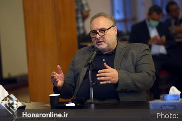 نشست وزیر فرهنگ و ارشاد اسلامی با اصحاب شعر و ادب با عنوان «خلوت انس»  در تالار وحدت
