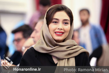 دومین جایزه آکادمی سینماسینما در هتل انقلاب تهران