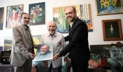 دیدار صمیمانه معاون صدا با امیر نوری گوینده محبوب رادیو/ تأکید بر صیانت از ادبیات فارسی و تکریم پیشکسوتان رادیو+ فیلم