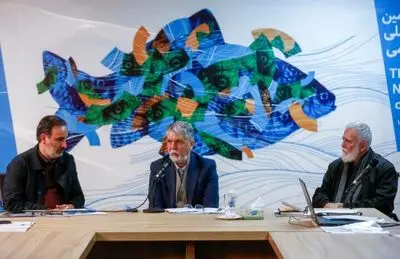 دیدار وزیر از دبیرخانه جشنواره تجسمی فجر؛ تجربه جدیدی در حال تولد است