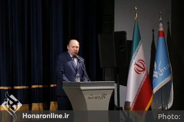 نشان نوروز رونمایی شد | بزرگداشت جهانی نظامی گنجوی در سال ۱۴۰۰