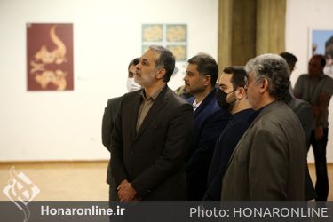 افتتاحیه نمایشگاه آثار منتخب هنرمندان به مناسبت دهه امامت و ولایت