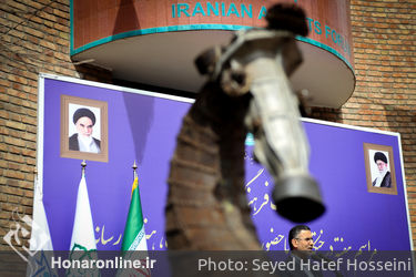 مراسم هفته درختکاری با حضور اصحاب فرهنگ، هنر و رسانه در خانه هنرمندان تهران