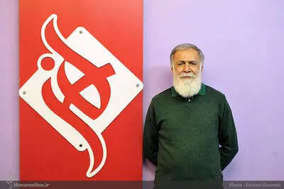 بهرام کلهرنیا: خواستم در "سهم شک" حقانیت طراحی را اثبات کنم / موجود پنهان آدم‌ها در برابر آثارم حساس می‌شوند / طراحان امروز بیشتر "کامپیوترمَن" شدند


