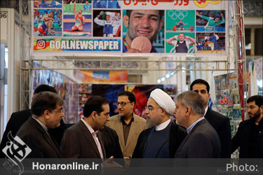 افتتاح رسمی بیست و دومین نمایشگاه مطبوعات با حضور رییس جمهور