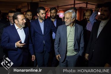 نمایشگاه عکس و گرافیک «دوباره ایران» در فرهنگستان هنر