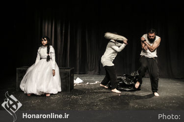 اجرا نمایش " آپارتاید" در پردیس تئاتر شهرزاد
