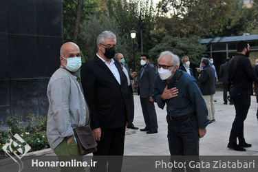 نشست صمیمانه هنرمندان و فعالان هنرهای تجسمی با وزیر فرهنگ و ارشاد اسلامی(1)