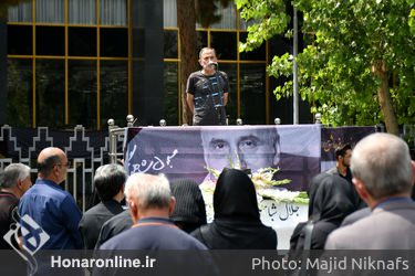 مراسم تشییع پیکر استاد «جلال شباهنگی» از مقابل تالار وحدت