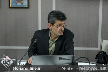نشست دبیر عالی شورای انقلاب فرهنگی با تعدادی از هنرمندان تئاتر