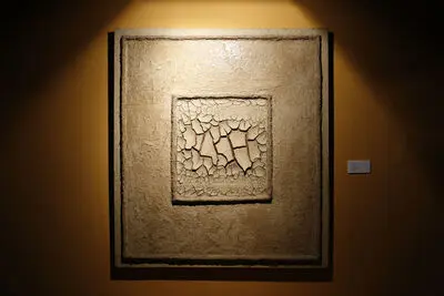 چهره مدرن شده ایران در میان بافت‌ها و رنگ‌ها / نگاهی به آثار ایرانی نمایشگاه "مسافران برلین ـ رم"