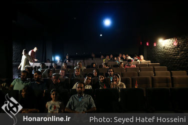 پیاده راه خصوصی مجتمع سینمایی شهرک در شهرک غرب‎