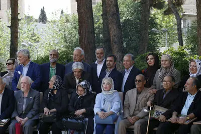 تجلیل از هنرمندان پیشکسوت متولد اردیبهشت ماه و خردادماه 