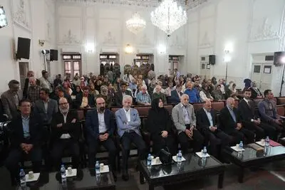 شمس و مولانا سرمایه‌های معنوی هستند