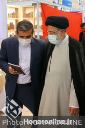بازدید رئیس جمهور از سی و سومین نمایشگاه بین المللی کتاب تهران