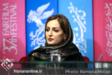 اکران فیلم "ناگهان درخت" در سومین روز سی و هفتمین جشنواره فیلم فجر - شقایق دهقان