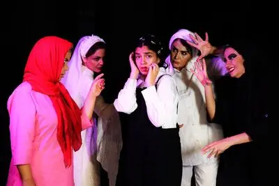 اجرای مجدد کنسرت نمایش  «برگ خزون» در فرهنگ سرای نیاوران